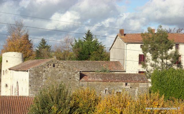 Photo Bed and breakfast Breuil barret Logis de la tour des laudes