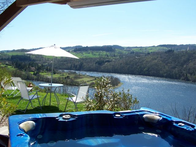 Photo Bed and breakfast St jean-st maurice sur loire La ferme de laa source