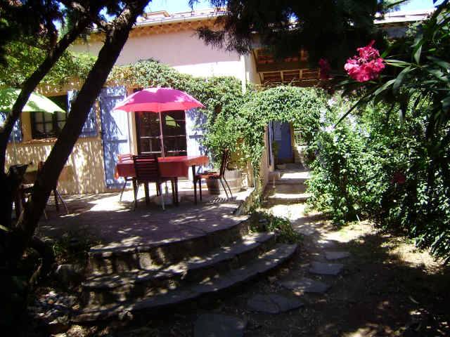 Photo Bed and breakfast Florensac Villa les olives