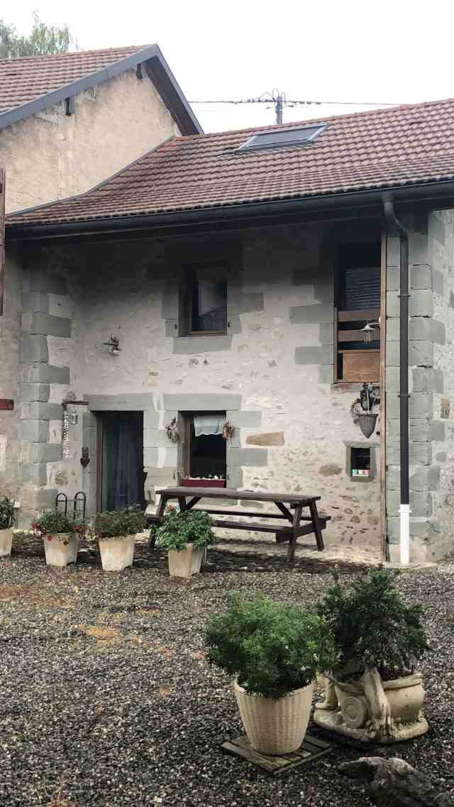 Photo Cottages Saint julien en genevois Gite le refuge de la ferme
