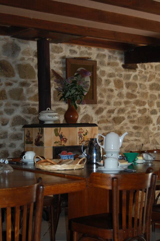 Photo Bed and breakfast St gervais d'auvergne Atelier des terres d'héphaïstos...