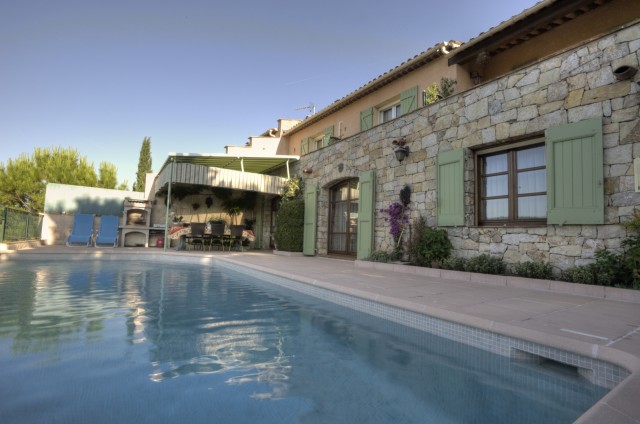 Photo Bed and breakfast Vins sur caramy Les adrets